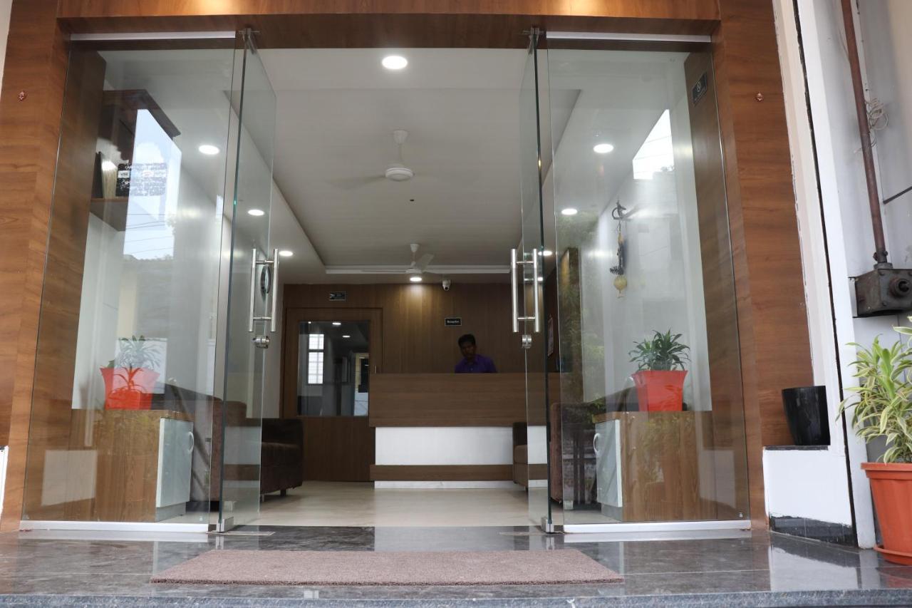 Hotel New Samrat Aurangabad  Zewnętrze zdjęcie